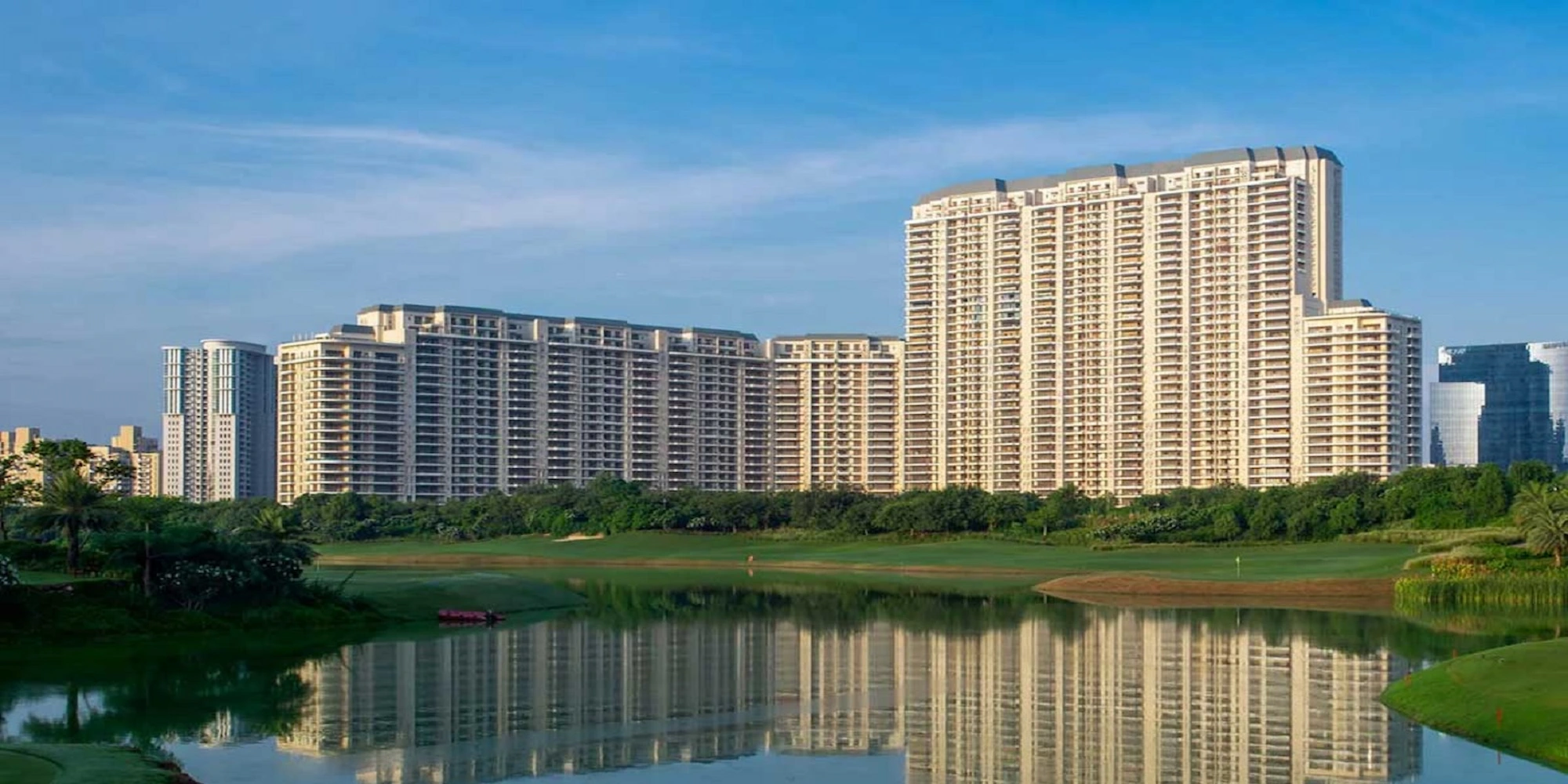 What Are the Top Residential Projects Offered by the Largest Real Estate Developer in India?