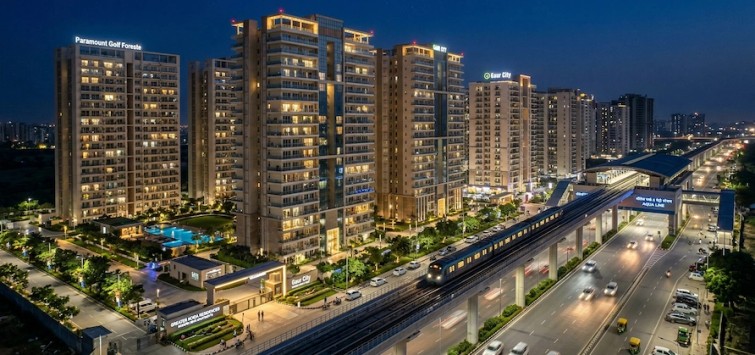Noida-Greater Noida Expressway
